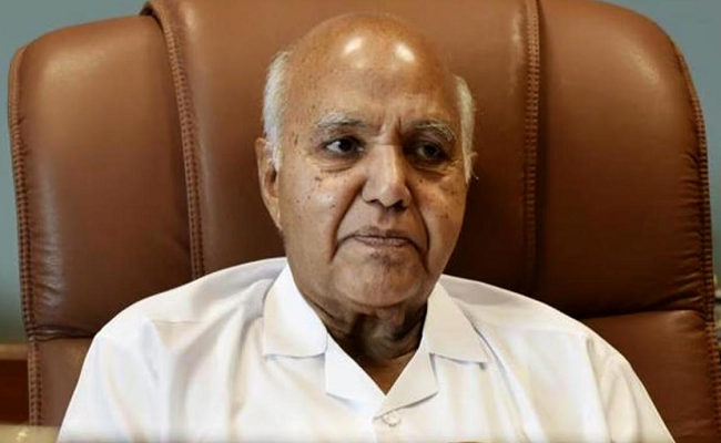 ఆయన ఒక రారాజు!